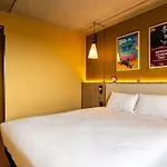 Greet Tinqueux Hotel