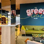 Greet Tinqueux 3* Reims