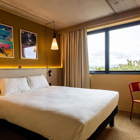 Greet Tinqueux Hotel Reims