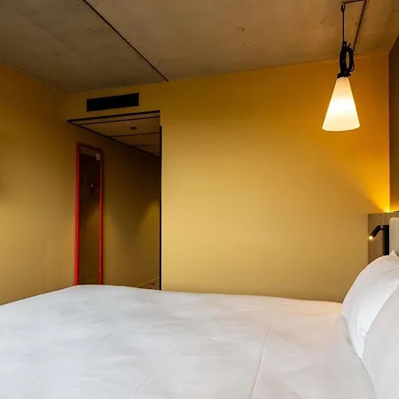 Hotel Greet Tinqueux 3*