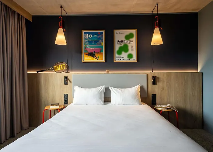Hotel Greet Tinqueux 3*