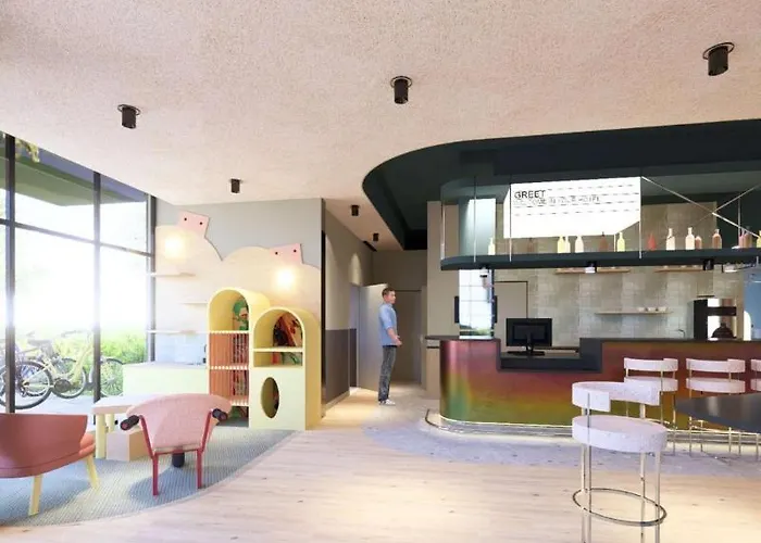 Greet Tinqueux Hotell 3*