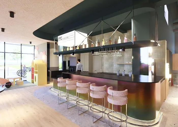 Hotell Greet Tinqueux 3*